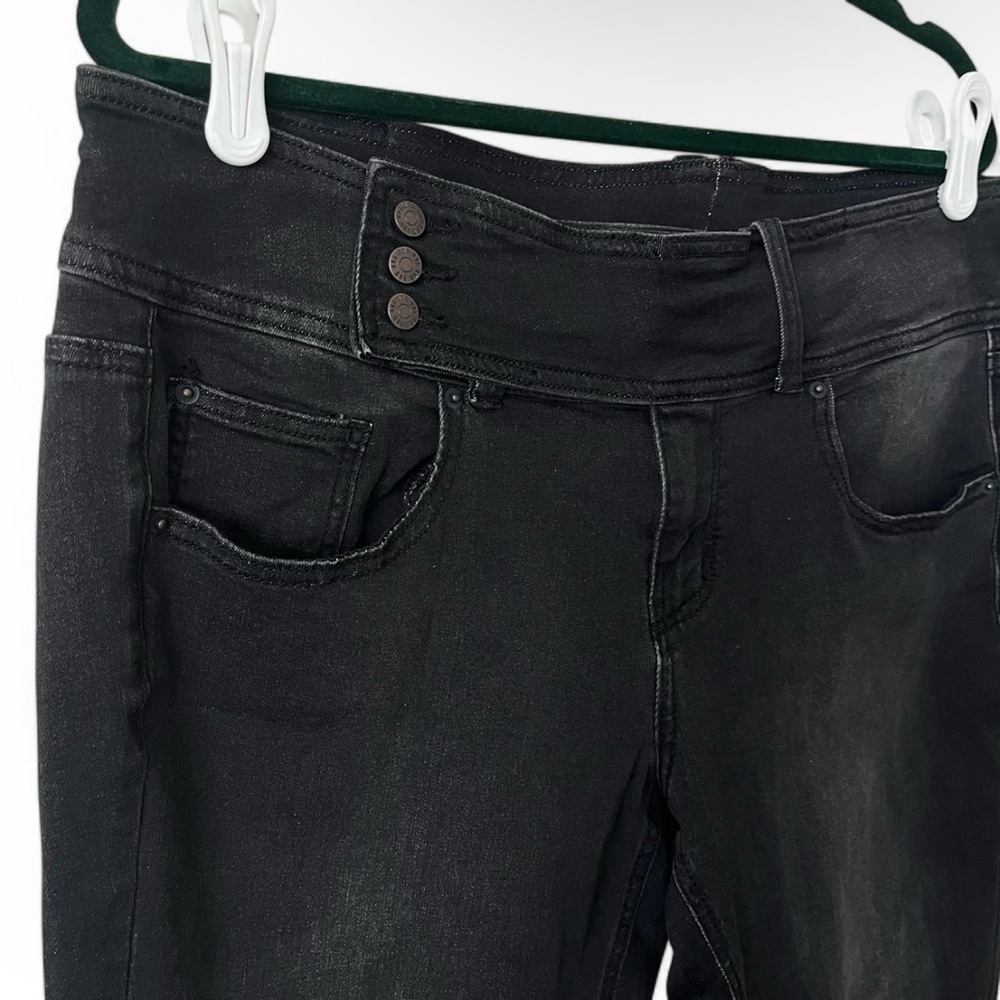 Urban Outfitters BDG Y2K Belted Flare Low Rise Jean Dark Wash Size 33 Black Slim - Picture 4 of 16